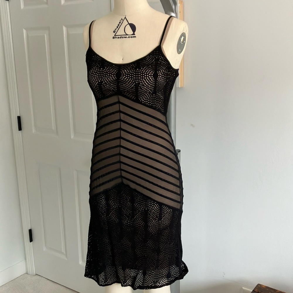 Bebe vintage high fashion crochet stretch dress size M